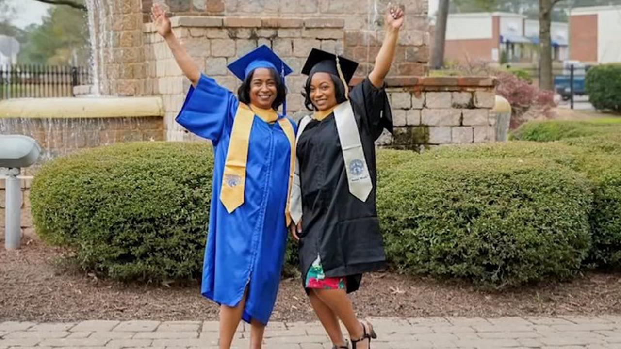 Mother, daughter graduate from college same day